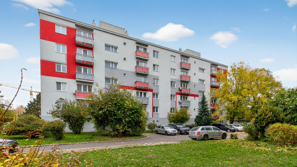 Predaj 3-izbového bytu s loggiou a balkónom – Vietnamská ulica, Ružinov – Bratislava