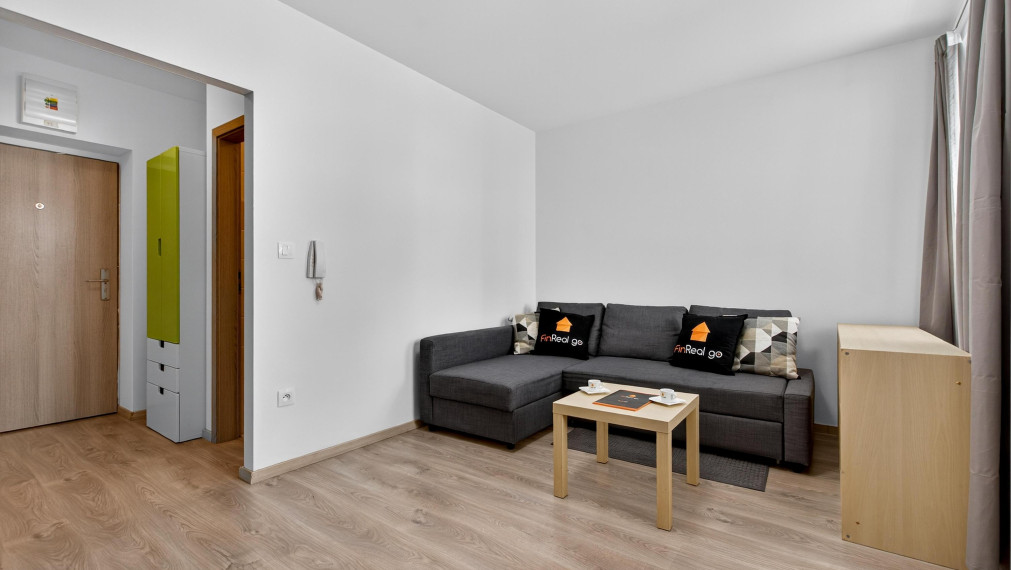 Na Predaj  svetlá zariadená garsónka Podunajských Biskupiciach -  Bratislava.