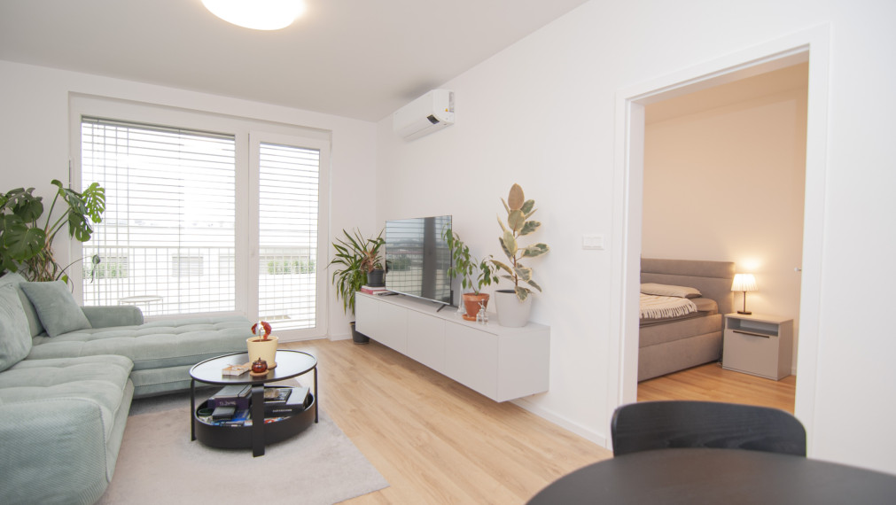 Predaj 2-izb.byt 62m2, kompletne zariadený v projekte Nový Ružinov, BA-II