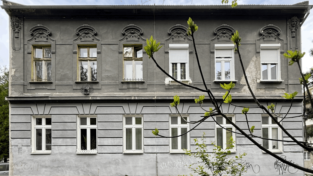 2-izbový byt s potenciálom / Nivy – 500 bytov
