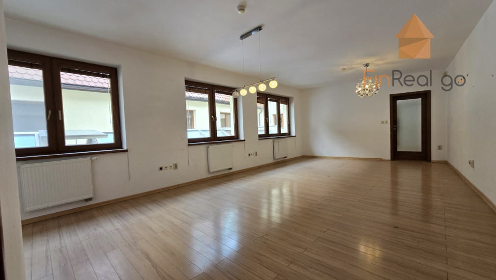 INVESTIČNÁ PRÍLEŽITOSŤ 168 m² + 8 m² terasa – OBCHODNÁ ULICA, STARÉ MESTO, BRATISLAVA I