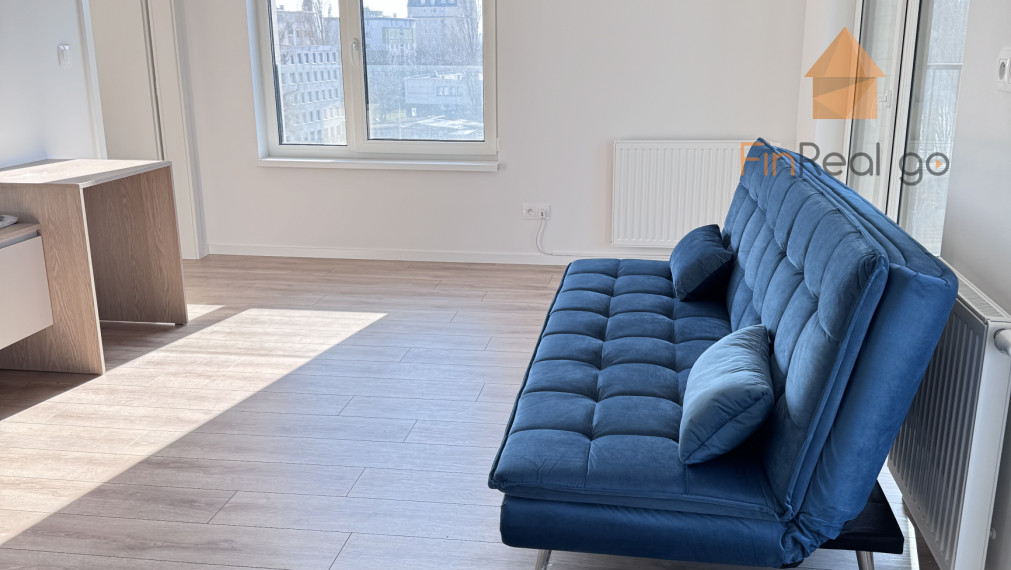 Prenájom - Úplne nový 2i byt s veľkým balkónom a parkovaním