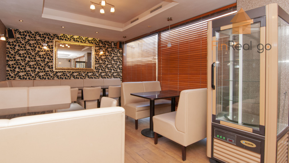 Na prenájom kompletne zariadená kaviareň, Hlboká cesta,BA-Staré Mesto