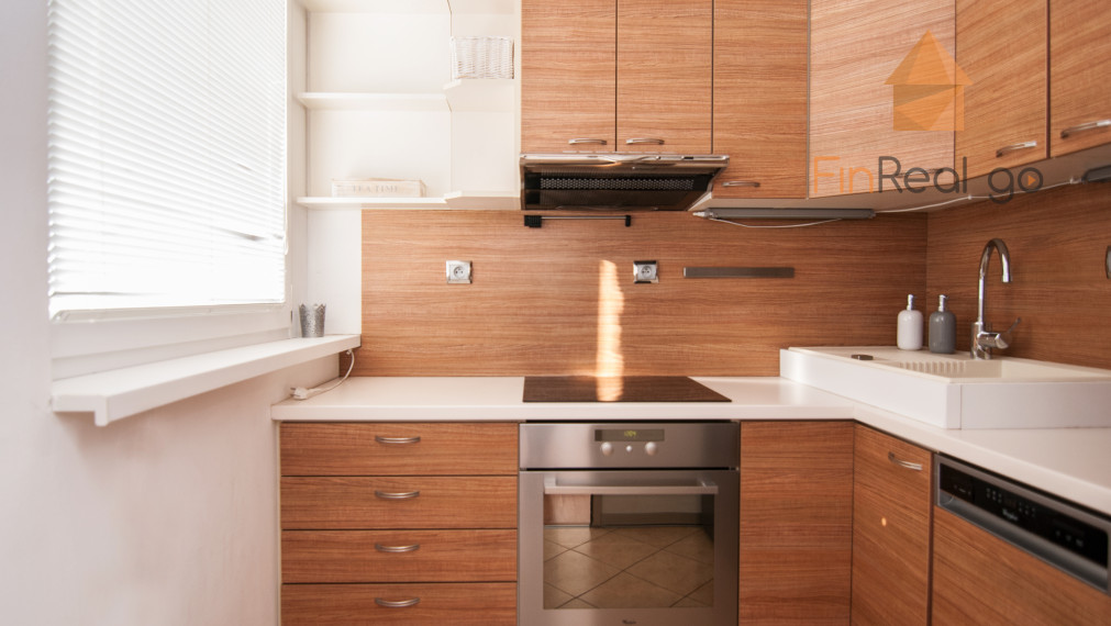 Predaj 2-garsónka 53,44m2 Deluxe v Petržalke pri električkovej zástavke