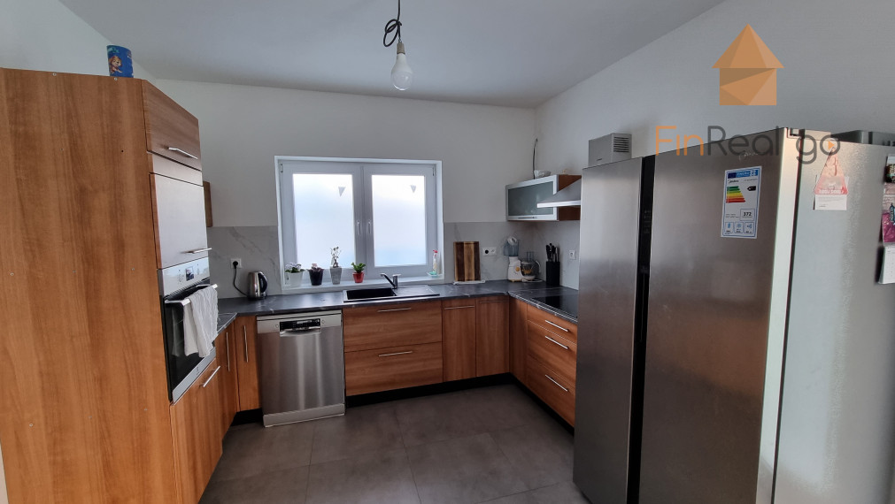 Rezervované - Opätovne v predají -Exkluzívne na predaj 4i RD Bungalov v MACOV -  Rezervované