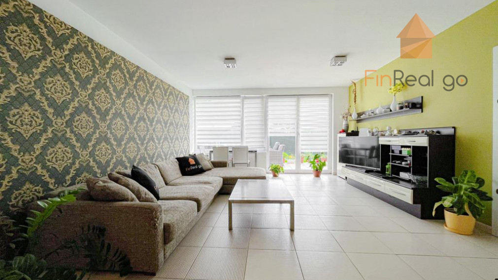 ZNÍŽENÁ CENA! Predaj 4 izbového bytu  so záhradkou v novostavbe v Dunajskej Lužnej