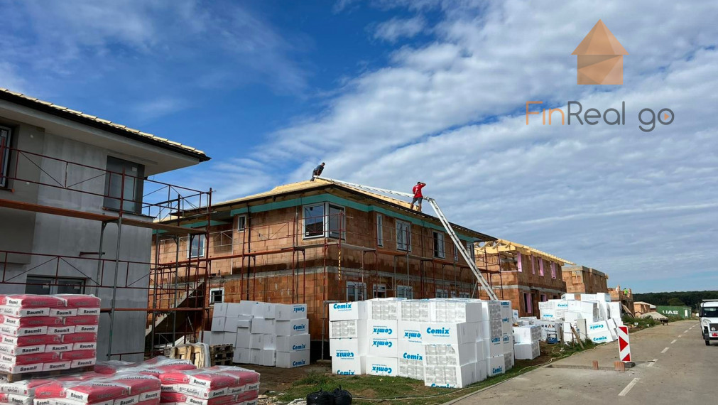 Na predaj 3i byty s terasou a parkovacím miestom v Lužiankach.