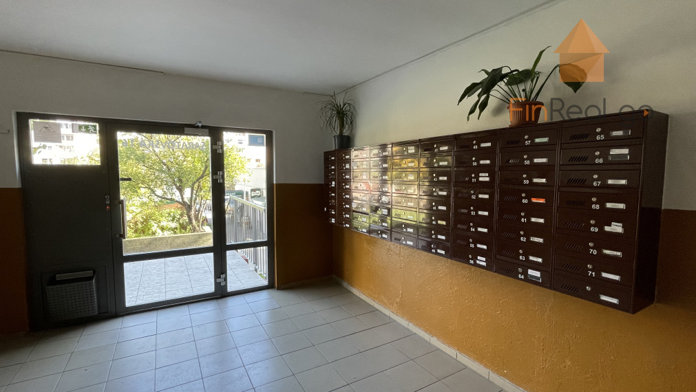 PREDANÉ -  Exkluzívne na predaj 2-izbový byt v Bratislave - Dúbravka