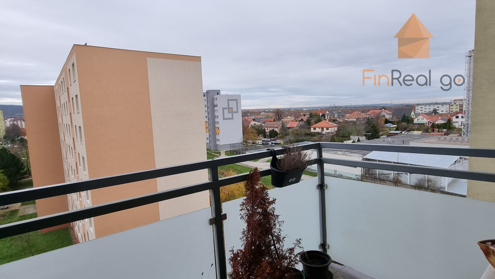 Predané - Predaj - exkluzívne 2-izbový byt v nadstavbe, Svätopluková, Pezinok