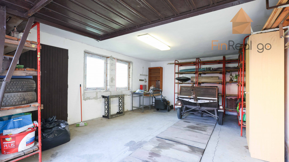 Predaj Kancelárske alebo obchodné priestory -  Bratislava-Rusovce na Balkánskej ulici