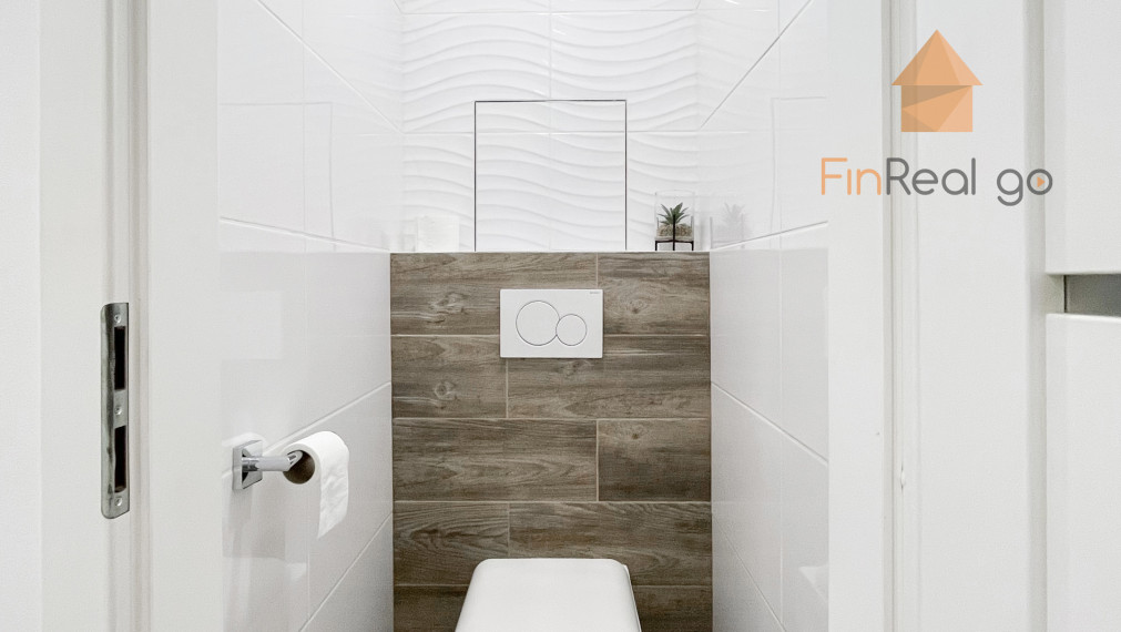 PREDANÉ - Na predaj moderne zrekonštruovaný 2i byt vo vyhľadávanej lokalite v blízkosti jazera Štrkovec na Moldavskej ulici.