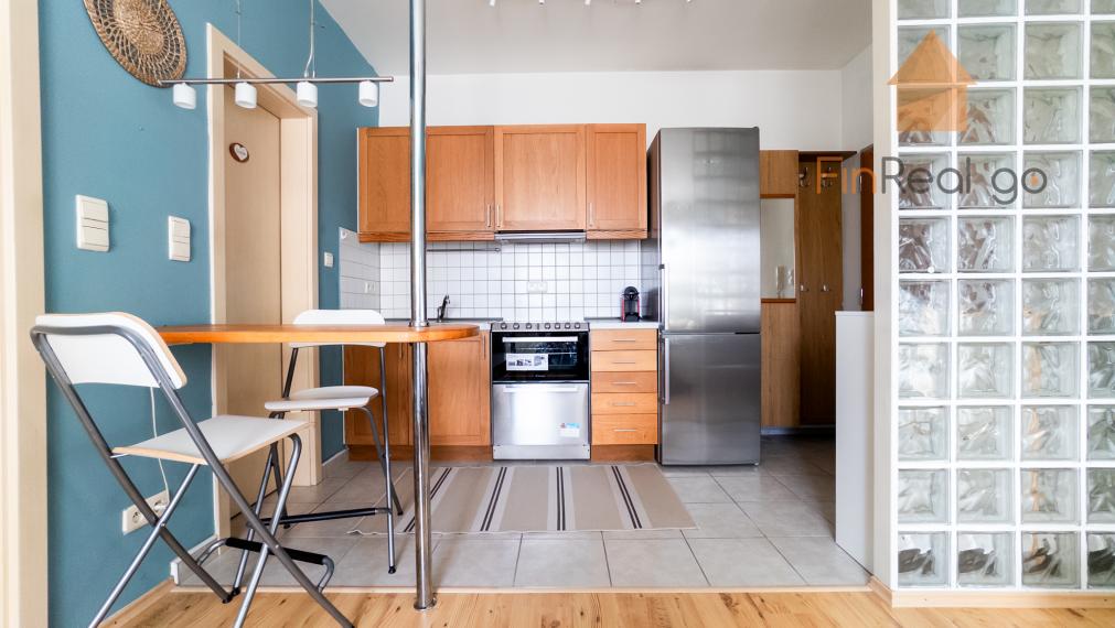 Prenajaté - útulný 2-izbový byt na Šustekovej ul. Petržalka