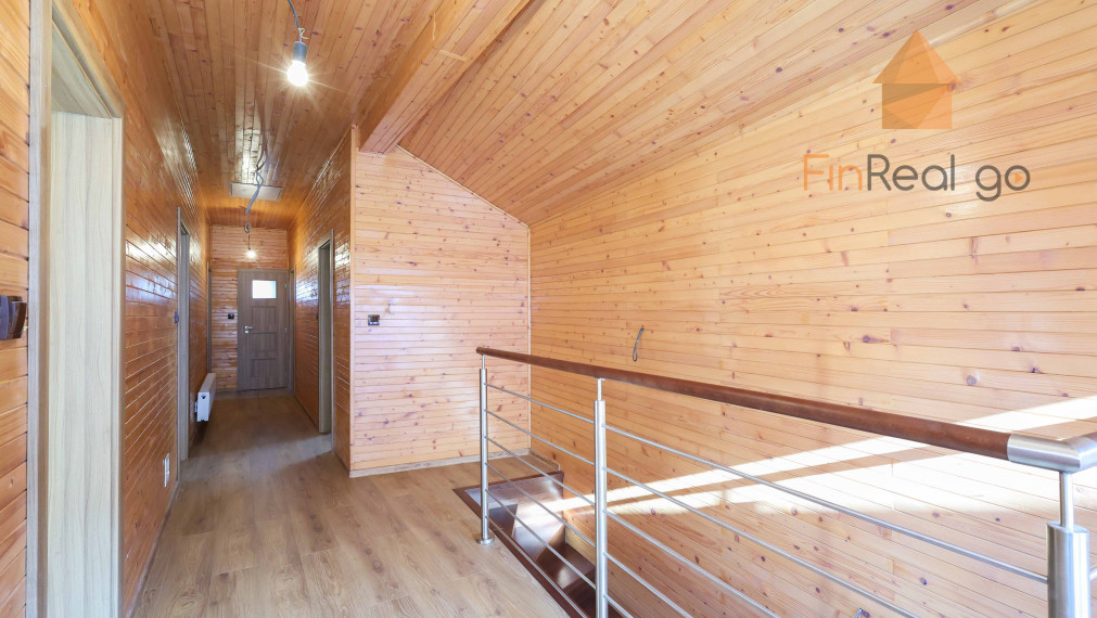 Predaj Kancelárske alebo obchodné priestory -  Bratislava-Rusovce na Balkánskej ulici