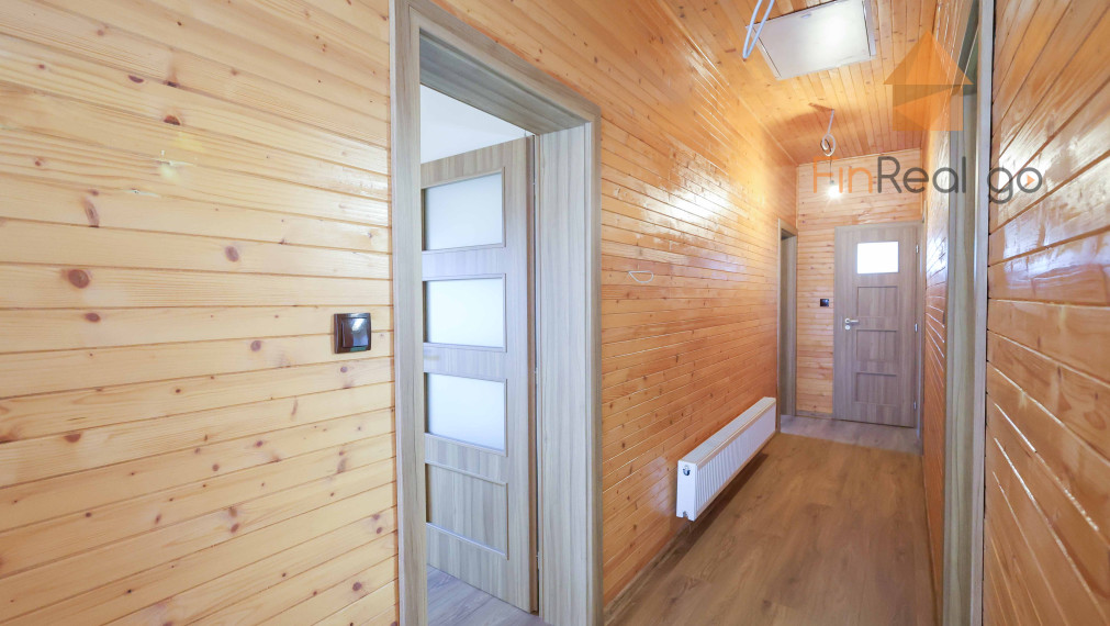 Predaj Kancelárske alebo obchodné priestory -  Bratislava-Rusovce na Balkánskej ulici