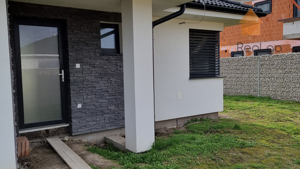 Na Predaj skolaudovaný 4izbový Rodinný Dom  Lehnice