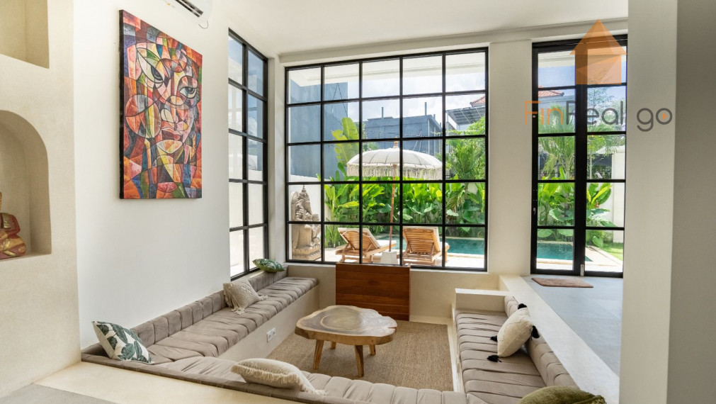 Predaj 3- spálňová kompletne zariadená vila Berawa Bali, Indonézia