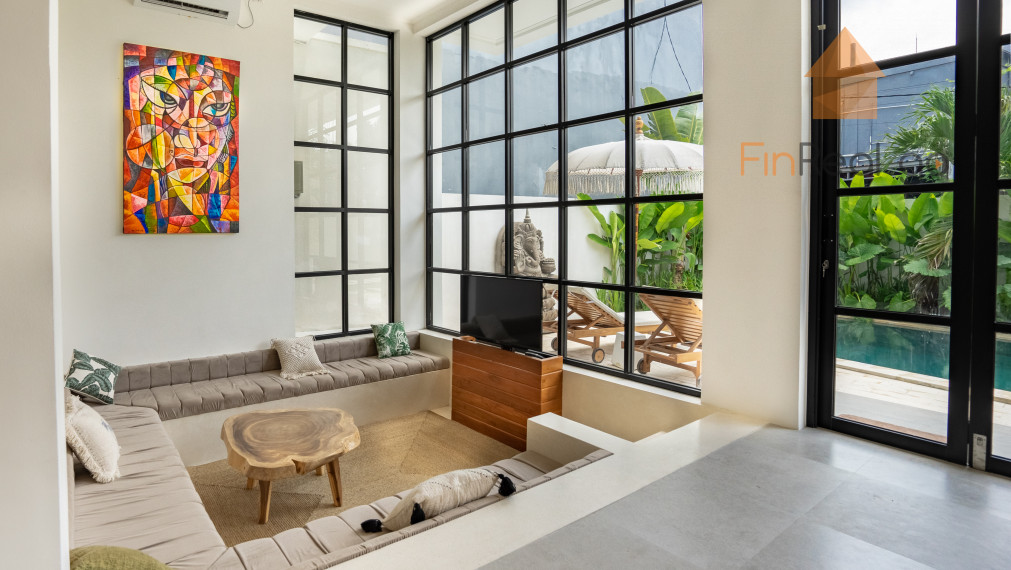 Predaj 3- spálňová kompletne zariadená vila Berawa Bali, Indonézia