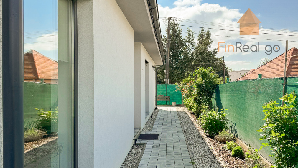 FINREALGO - PREDAJ - 4i Rodinný Dom v Ivanka pri Dunaji