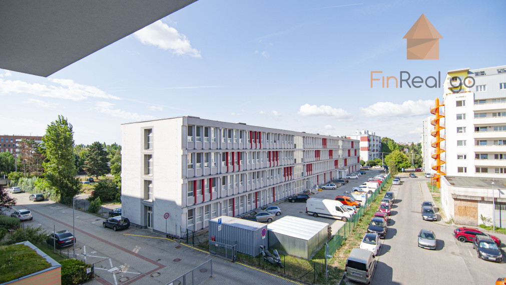 REZERVOVANÉ-Predaj 1-izb.byt/ garsónka 23m2 Vietnamská ul., Ružinov-BAII