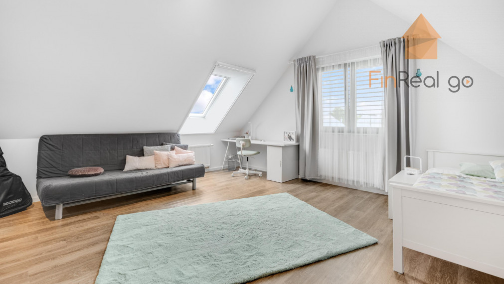 Predaj - 4-izb. rodinný dom v Jablonovom s jedinečným dizajnom a charizmatickou záhradou