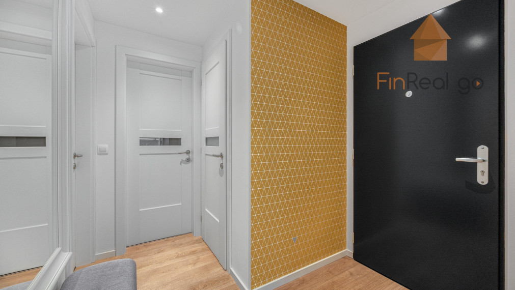 REZERVOVANÉ- 3-izbový byt FUXOVA, Petržalka