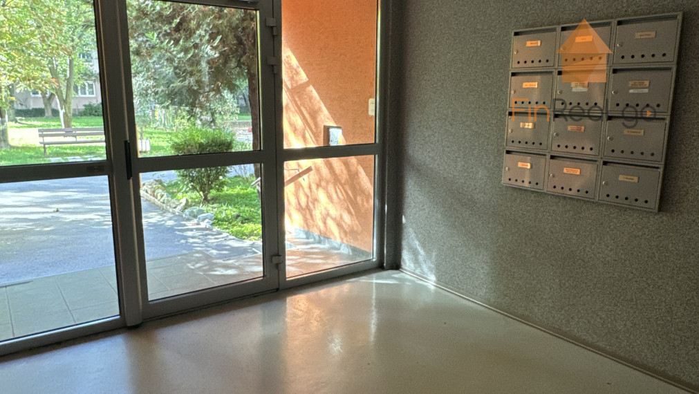 REZERVOVANÉ Na predaj - zrekonštruovaný 3izbový byt - Bratislava Ružinov Exnárova