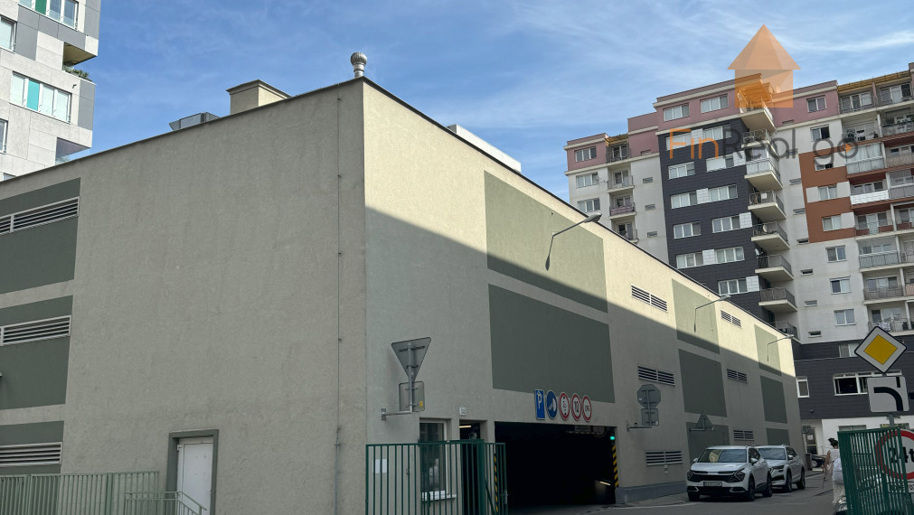 Na Predaj - 3i byt - Ružinov - Štrkovec