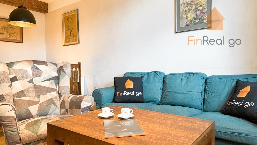 Predáme zariadený 7,5izbový rodinný dom v tichej časti Rače