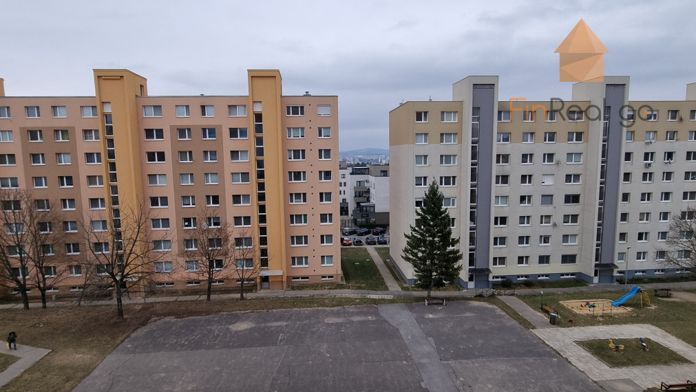 Na prenájom 3izbový byt Nitra