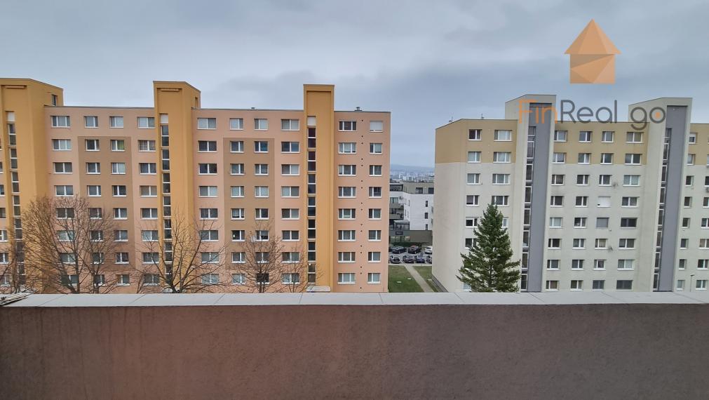 Na prenájom 3izbový byt Nitra