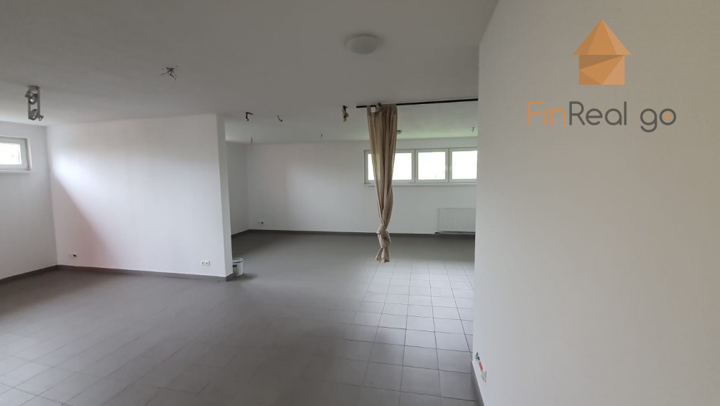 Prenájom Obchod - Kancelárský/Obchodný priestor v Novostavbe