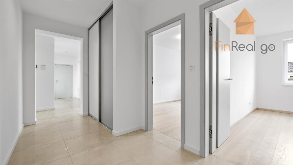 Na prenájom moderne zariadená 5-izbová rodinná vila s veľkorysým pozemkom v Galante