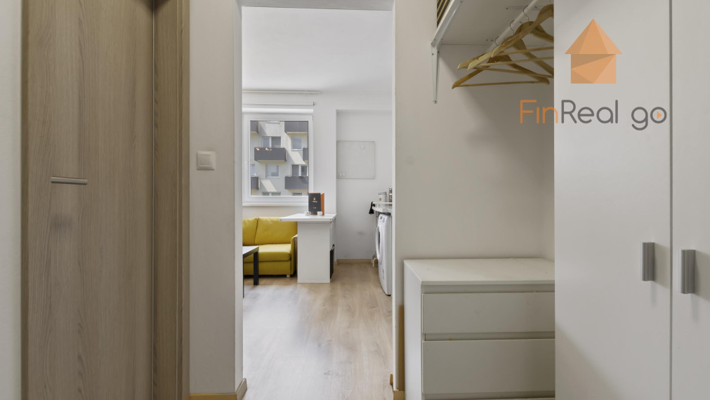 Predané -Na Predaj  svetlá zariadená garsónka Podunajských Biskupiciach -  Bratislava.