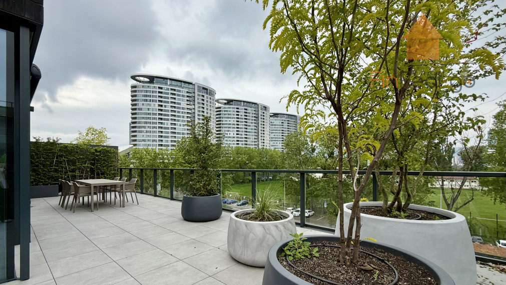 PRENAJATÉ 3-izb. bytu s veľkou terasou v Sport House Pasienky