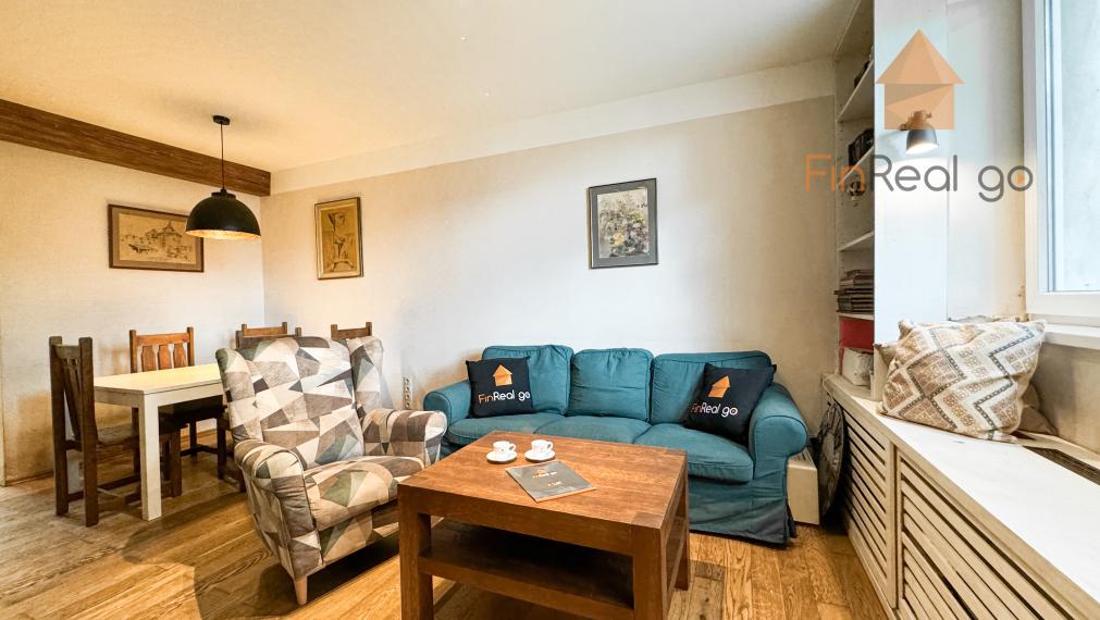 Predáme zariadený 7,5izbový rodinný dom v tichej časti Rače