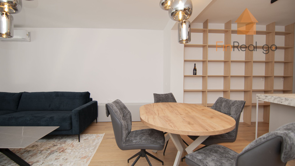 Prenájom 4-izb.byt 127m2 s terasou 53m2, Zámocká ul.-Staré Mesto,BAI