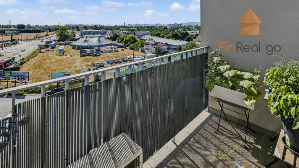 Predaj priestranný 2-izb. byt 58m2 + 4,5m2 balkón, Kazanská, Podunajské Biskupice