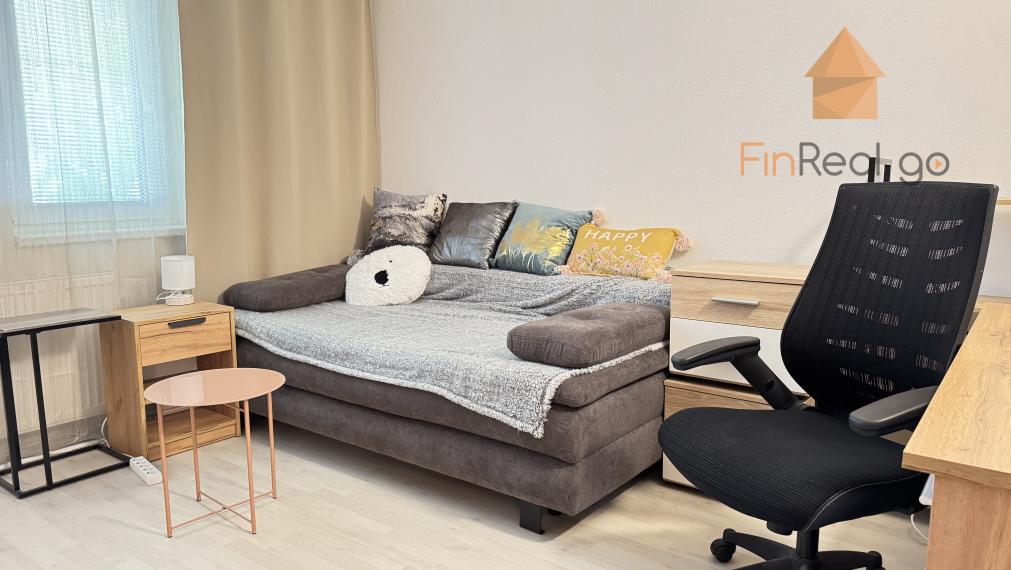 FINREALGO - NA PREDAJ - 3i Rodinný Dom v Trhová  Hradská so záhradou - 20 ročná stavba v tichej ulici