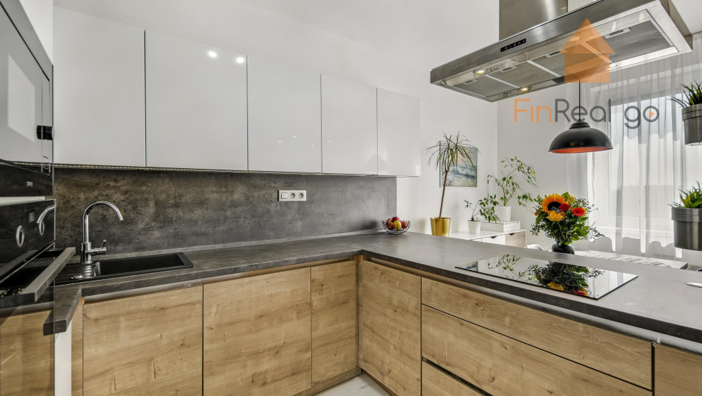 Predaj priestranný 2-izb. byt 58m2 + 4,5m2 balkón, Kazanská, Podunajské Biskupice