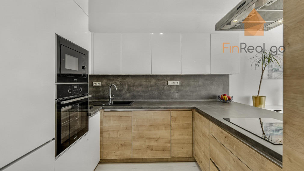 Predaj priestranný 2-izb. byt 58m2 + 4,5m2 balkón, Kazanská, Podunajské Biskupice