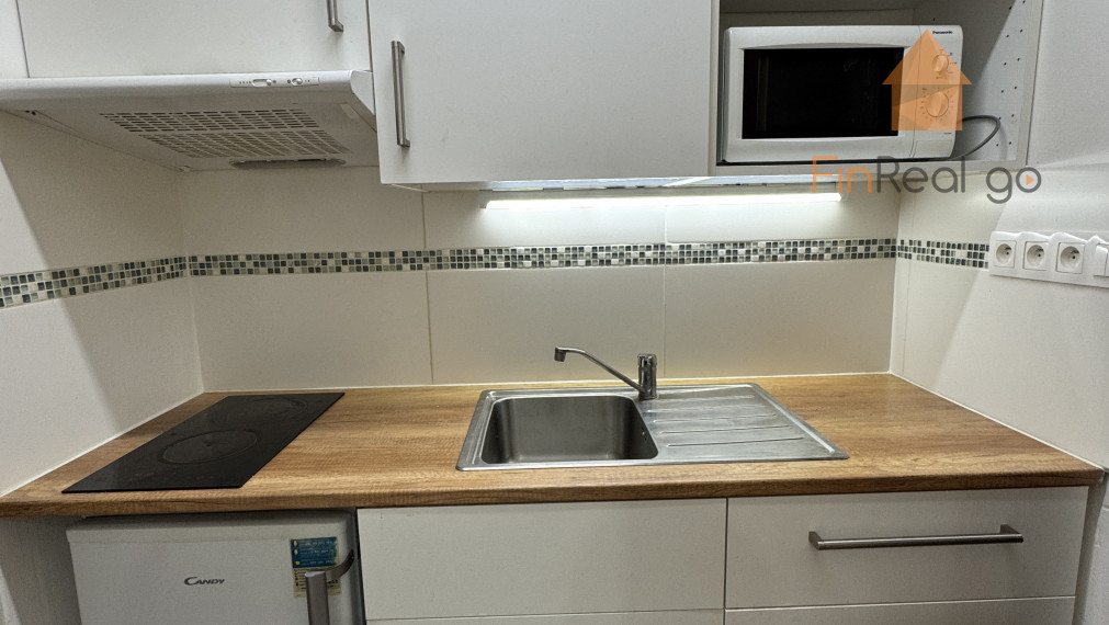 Prenájom Garsónka Rybničná Bratislava