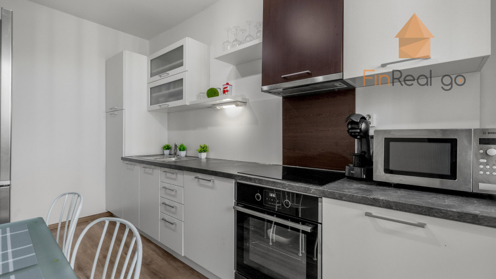 PREDANÉ 3-izb.byt, 74,6m2, lodžia, Romanova-Petržalka