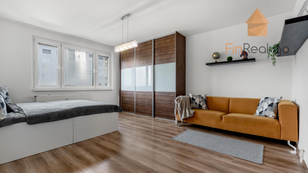 PREDANÉ 3-izb.byt, 74,6m2, lodžia, Romanova-Petržalka