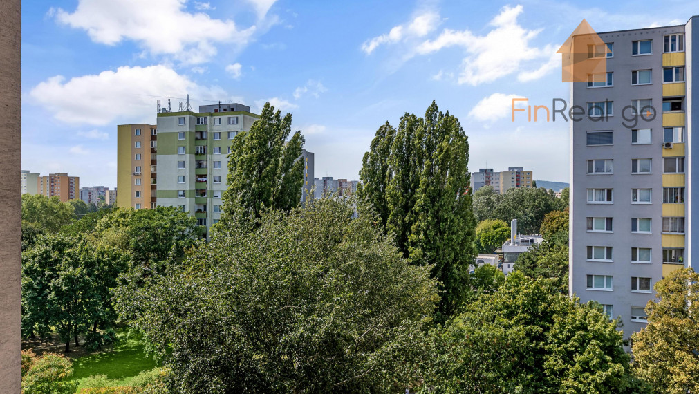 PREDANÉ 3-izb.byt, 74,6m2, lodžia, Romanova-Petržalka