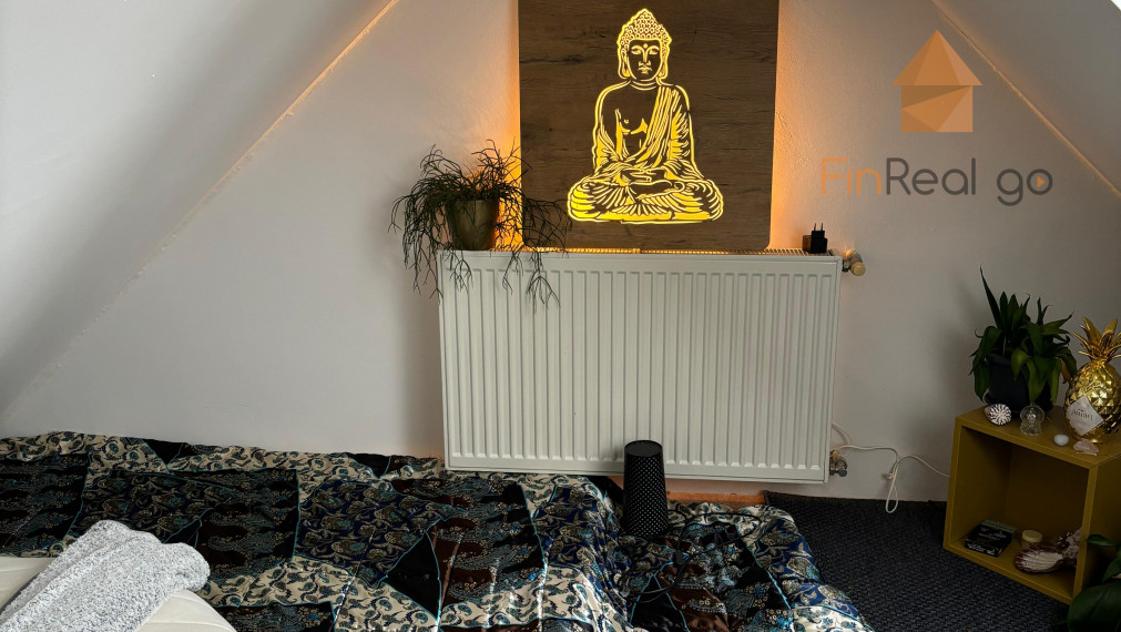 Predaj atypický priestranný byt s predzáhradkou a parkovacím miestom, Devínska Nová Ves