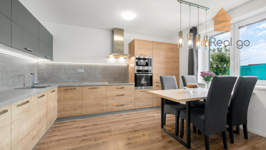 Rezervované-FINREALGO - PREDAJ -  4 izbový RD v Bernolákove