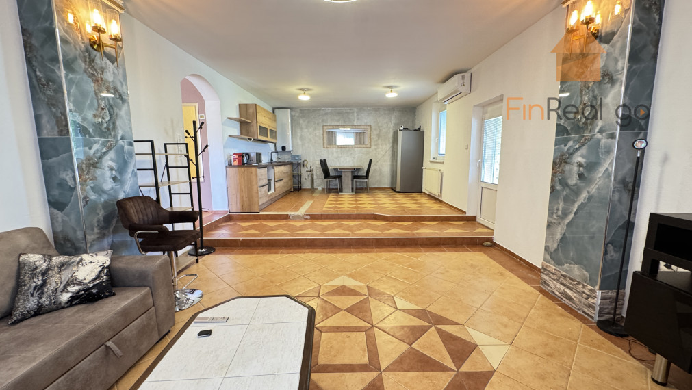 FINREALGO Znížená cena - NA PREDAJ - 3i Rodinný Dom v Trhová  Hradská so záhradou - 20 ročná stavba v tichej ulici