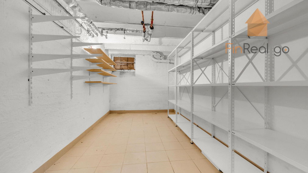 PREDAJ - podkrovný 3-izbový byt na Nivách - 500 bytov, Súťažná