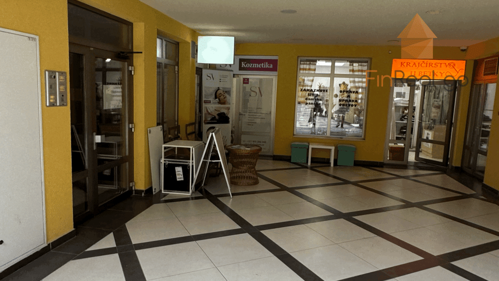 INVESTIČNÁ PRÍLEŽITOSŤ 168 m² + 8 m² terasa – OBCHODNÁ ULICA, STARÉ MESTO, BRATISLAVA I