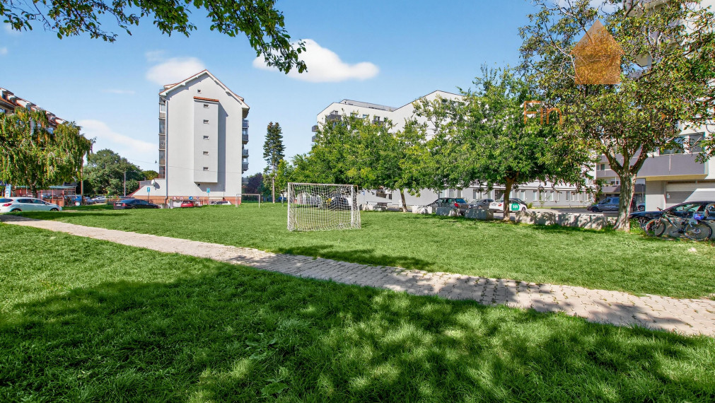 Na Predaj  svetlá zariadená garsónka Podunajských Biskupiciach -  Bratislava.